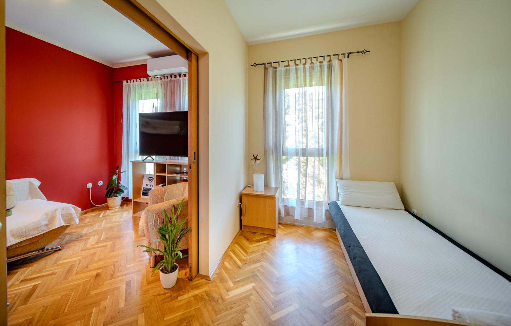 Rab Centar Due Apartment Palit Exterior foto
